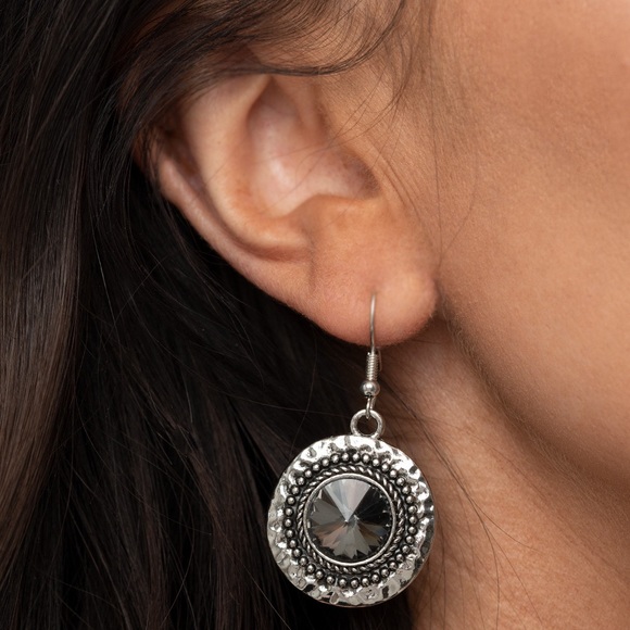 Robin Renees Bling House - Picture 13 of 14